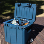 31L Cooler Box with Wheels - 62950_122460.png