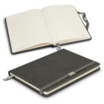 Pierre Cardin Novelle Notebook - 66079_129423.jpg